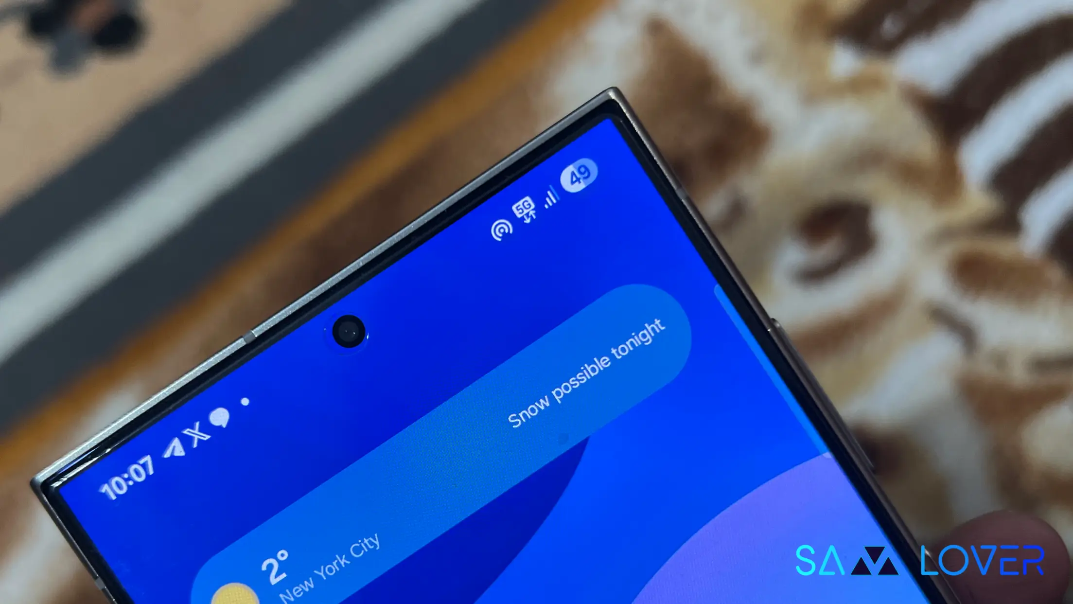 Samsung One UI 7 Battery Icon and Hotspot