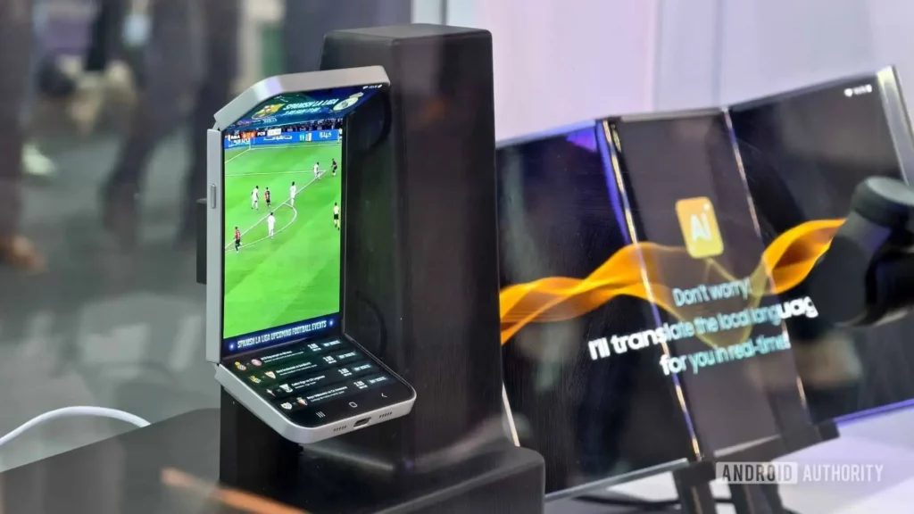Samsung Asymmetric Flip Concept