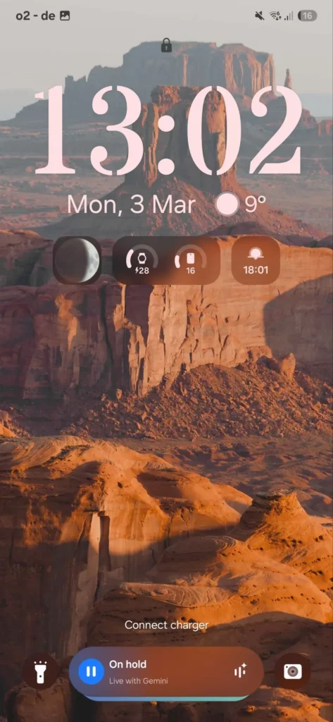 One UI 7 Now Bar Gemini Live