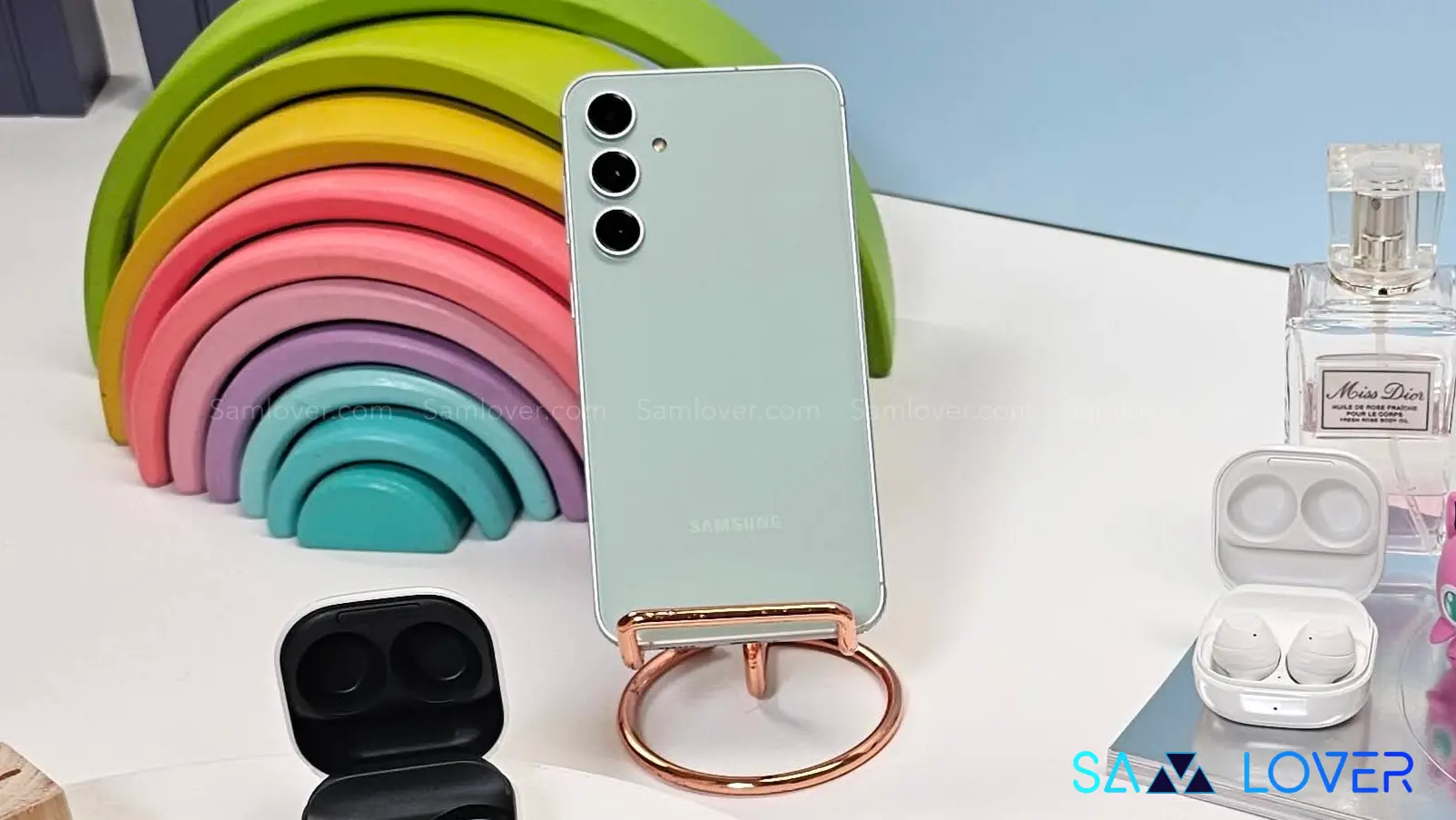 Galaxy S23 FE Green Color