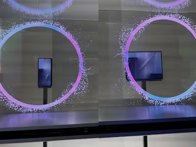 Galaxy Tri fold first image